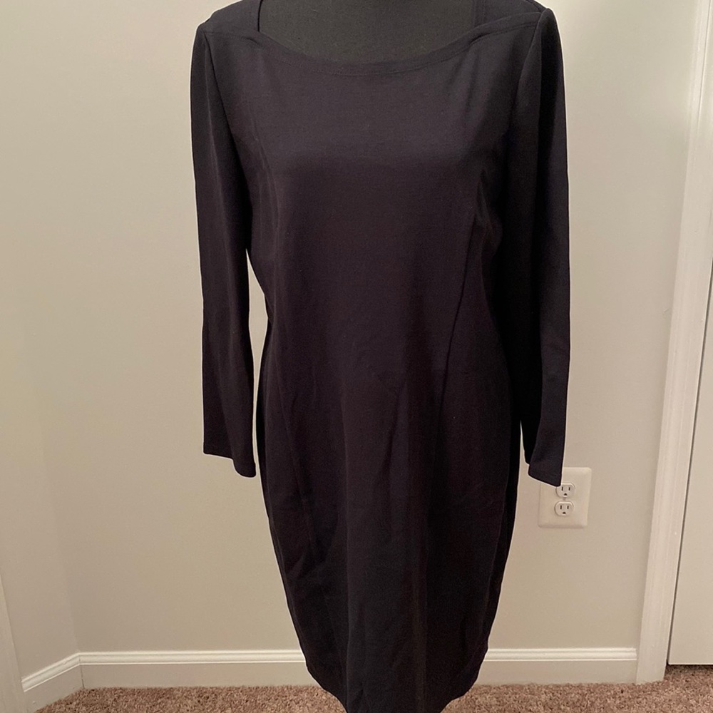 Long Sleeve Black Spandex Dress With Slit